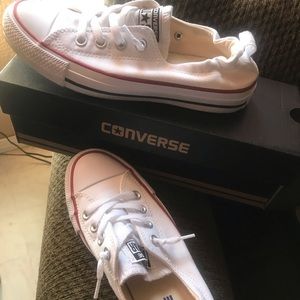 Woman’s shoreline slip white converse